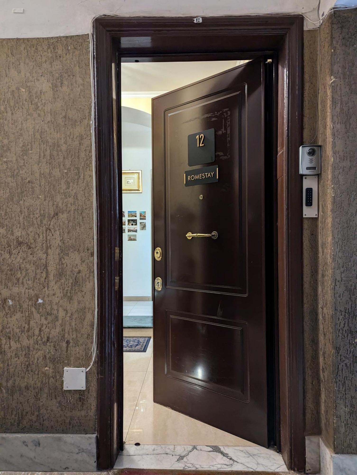 Roomz Romestay Kültér fotó